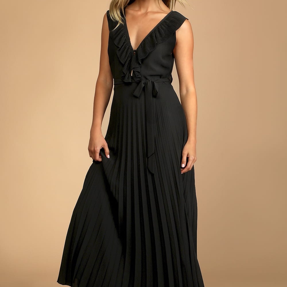 Ruffle Pleated Plunge Chiffon Maxi Dress Black